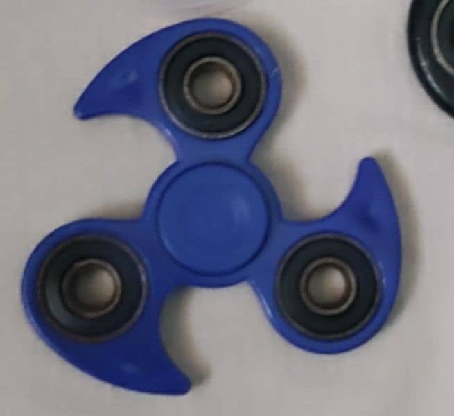 fidget spinner 2