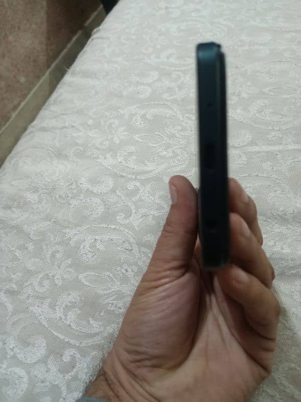 Vivo Y03t 4/64 GB With 10 Months warranty 7