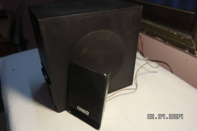 lunar original speaker ,sub woofer 3