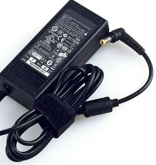 Acer Aspire 65w charger 0