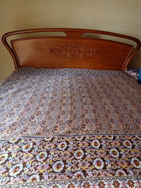 Pure Wood Double bed with mattress 2