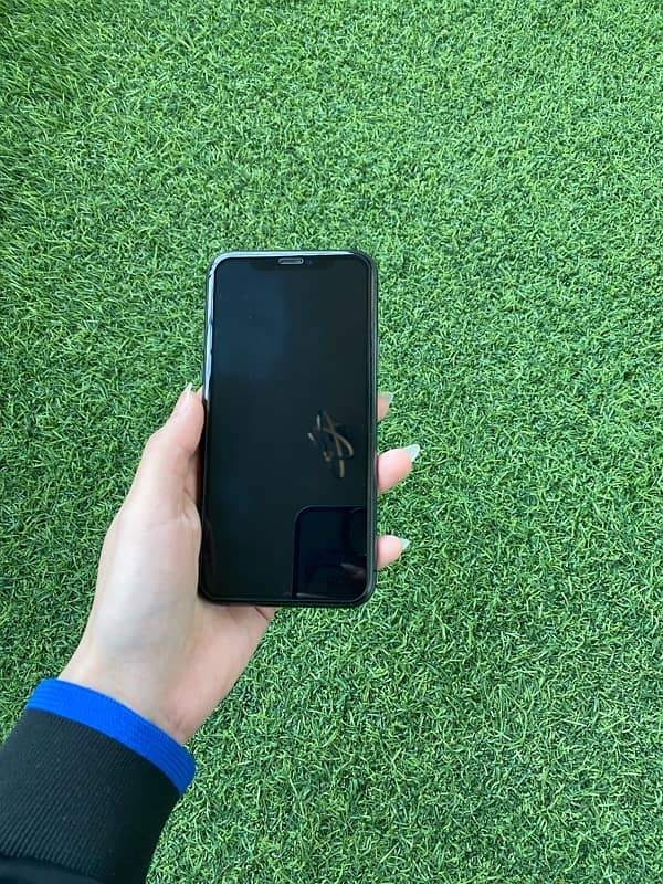 iphone 11 pro PTA approved 2