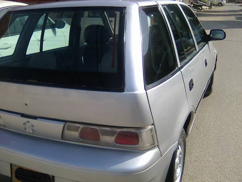 SUZUKI CULTUS VXR MODEL 2004 SILVER COLOUR BEHTREEN CONDITION 3