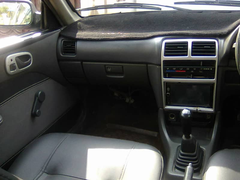 SUZUKI CULTUS VXR MODEL 2004 SILVER COLOUR BEHTREEN CONDITION 13