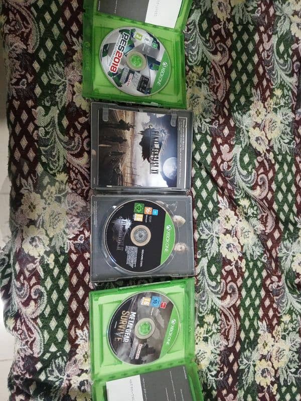 Xbox one CDs original untouch 1