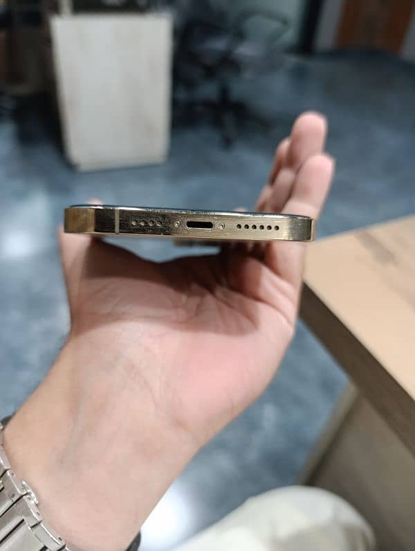 12 pro max gold 128gb 1