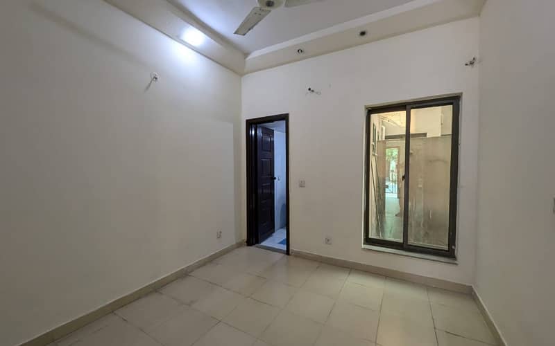 3 Marla luxury House available For Sale In Paragon City Lahore 7