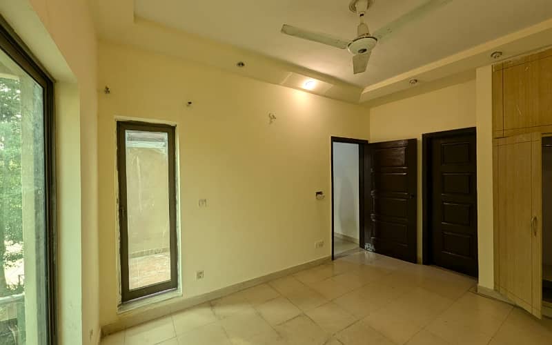 3 Marla luxury House available For Sale In Paragon City Lahore 10