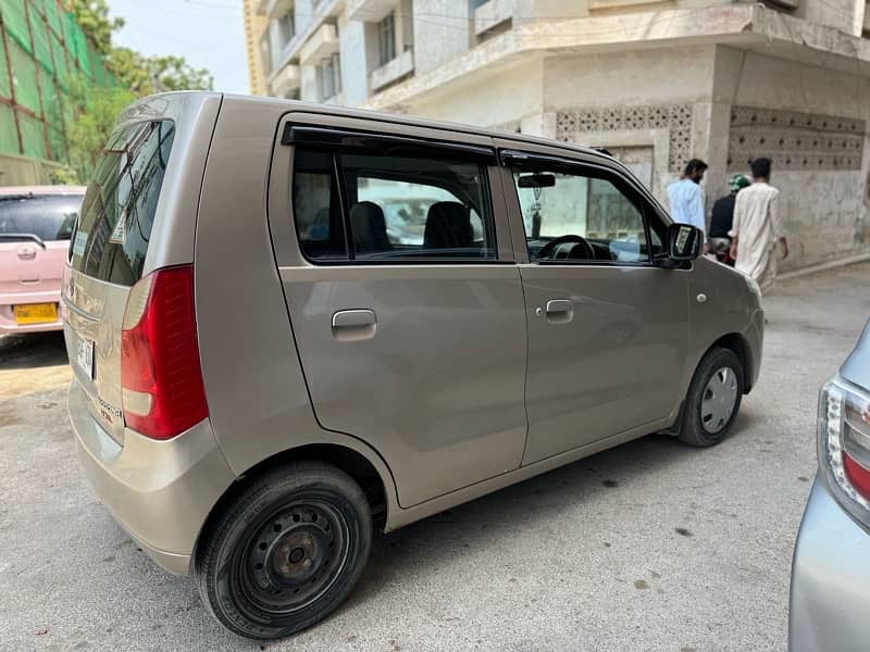 Suzuki Wagon R 2017 4