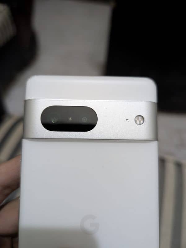 Google Pixel 7 - 8/128 0