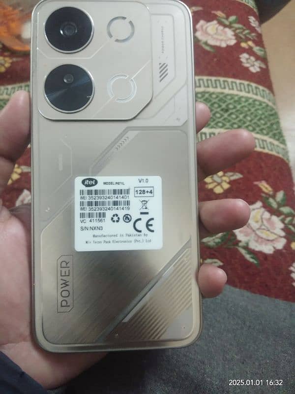 itel p65 4+4,128 6