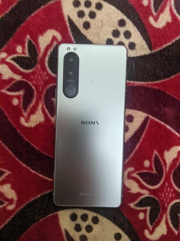 Sony Xperia 5 Mark 3 0