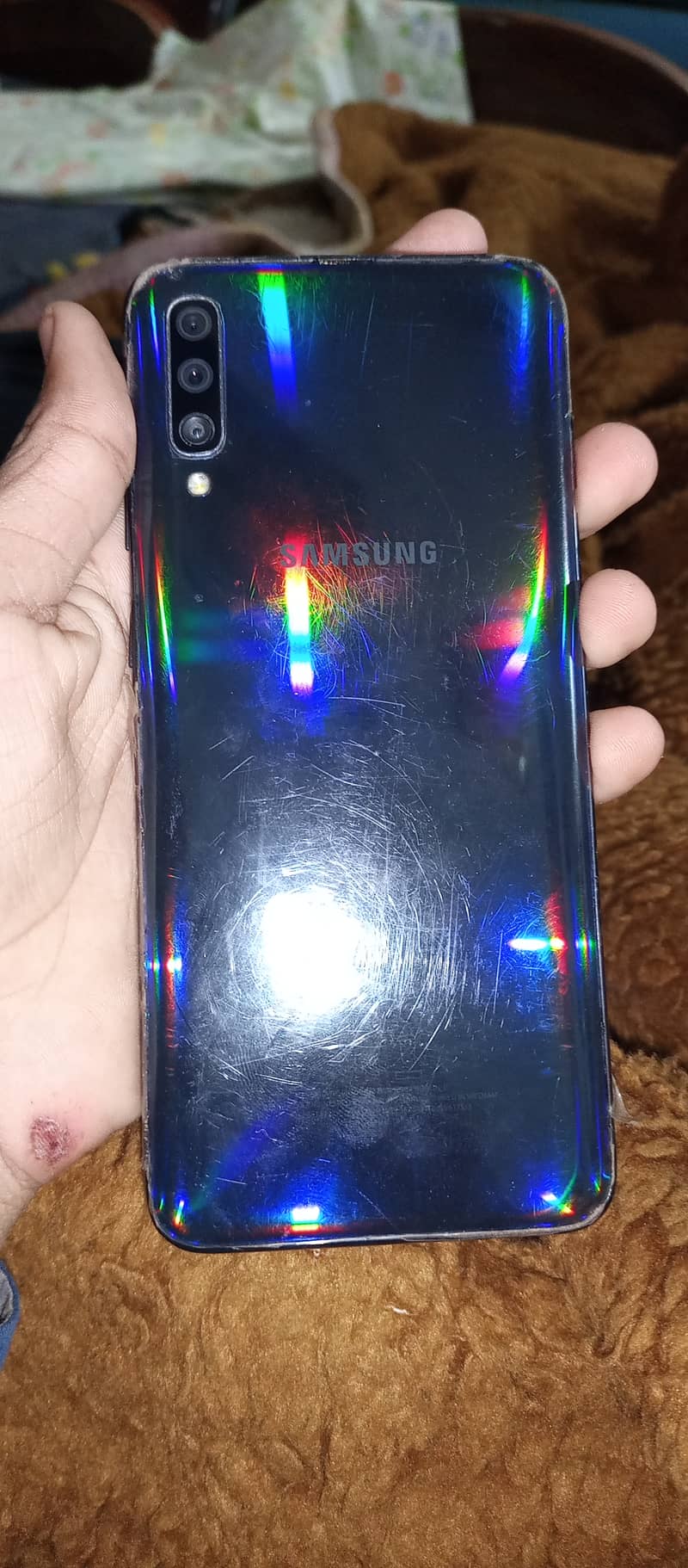 Samsung Mobile A70 2