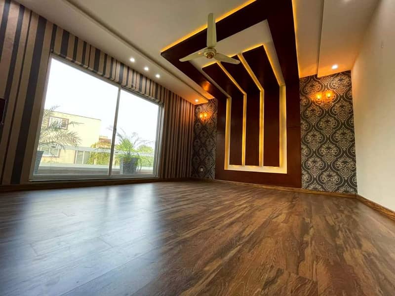 12 MARLA CORNER Brand New Design Luxurious Bungalow For Sale in Bahria Town lahore 4