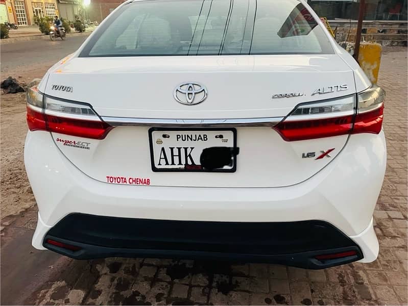 Toyota Corolla Altis 2022 4