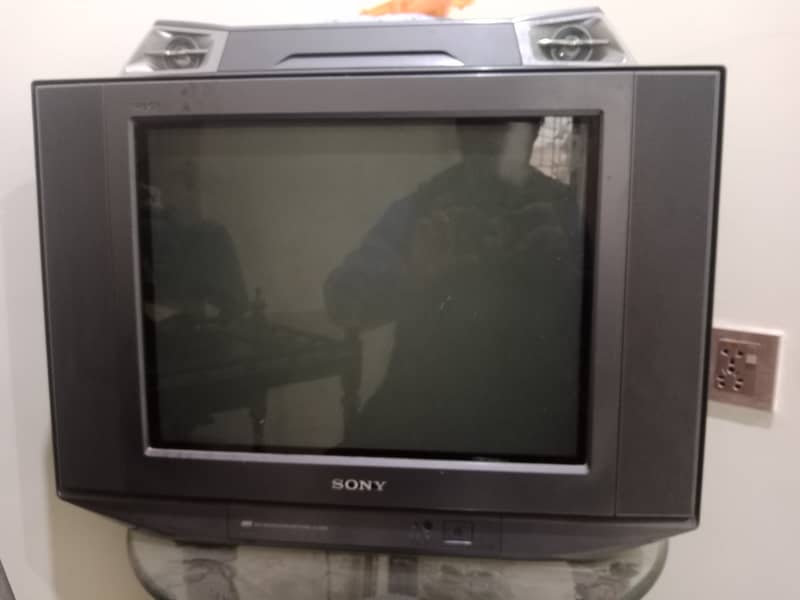 Original Sony Tv with buffer speaker 0