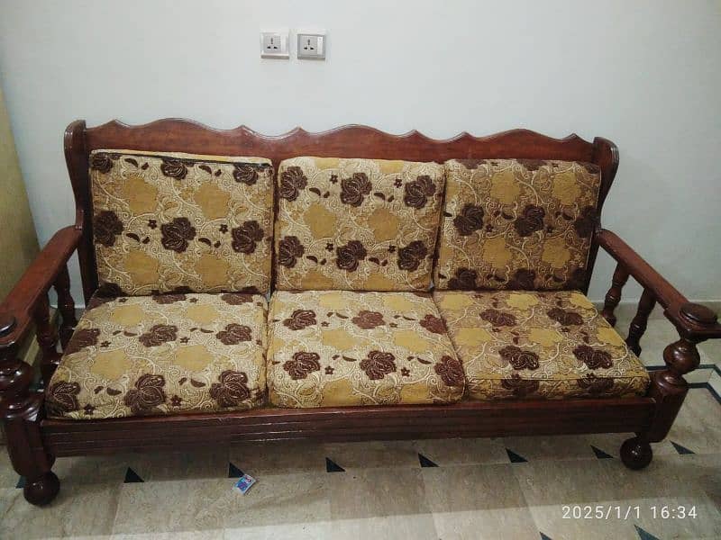 Sofa Used like new 0