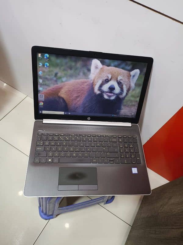 Hp 8th Generation C-i3 8GB RAM Excellent Conditions SSD 128GB 13