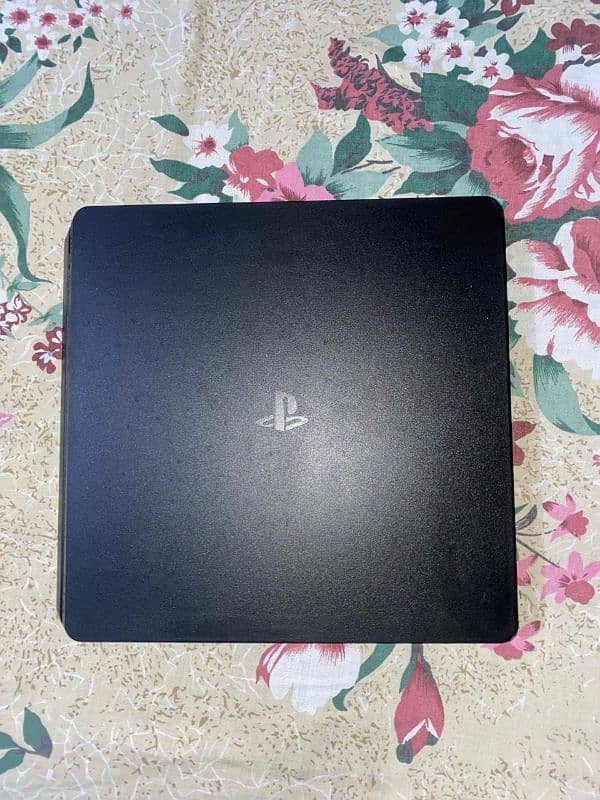 PS4 SLIM 1 TB 1