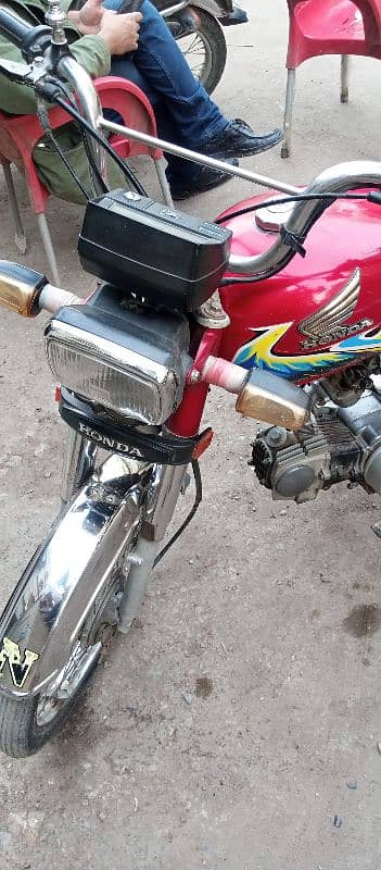 Honda 70 model 2021 Karachi no urgent sale all clear 2