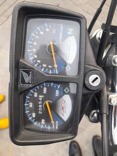 Honda CG 125 – Powerful & Reliable Used Bike for Sale