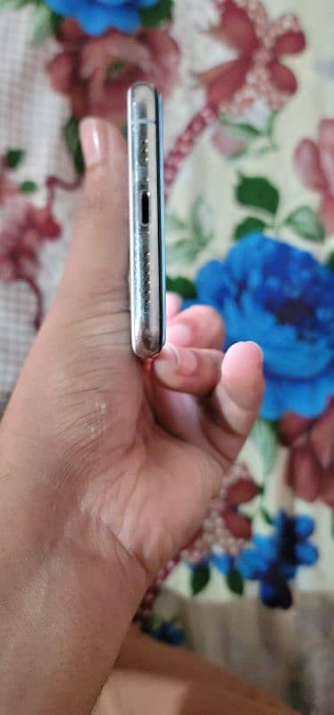 Iphone XS 64gb Non PTA Mobile 3