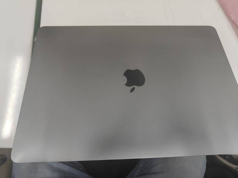 Macbook pro 2019 2