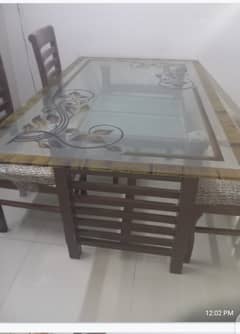 dinning table urgent sell