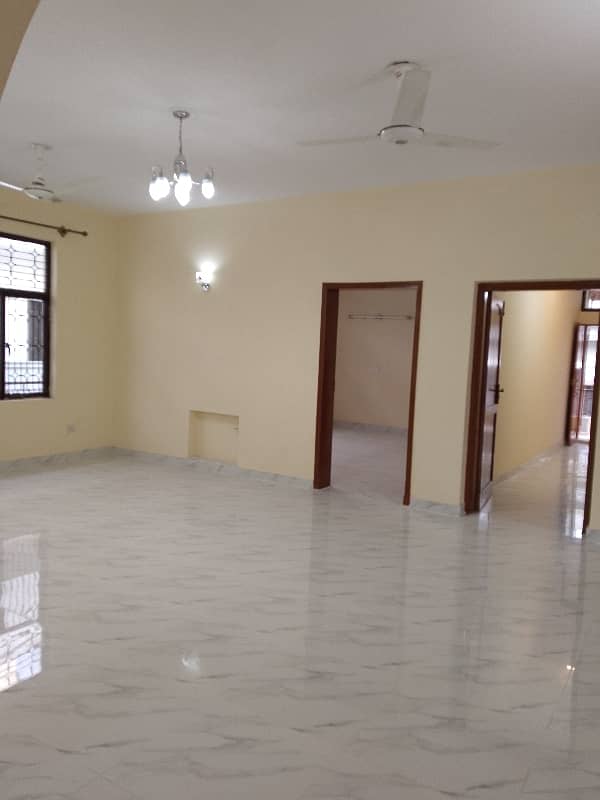 Beautiful Upper Portion For Rent 3 Bedroom With Attached Bathroom Drawing Dining TV Lounge Kitchen Sarvent Quter Sapart Gate 0