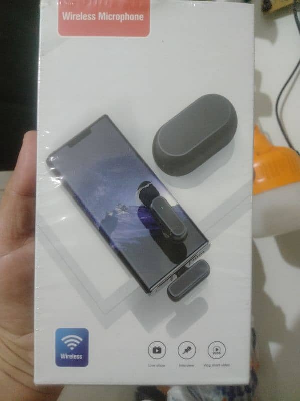 wireless microphone 1