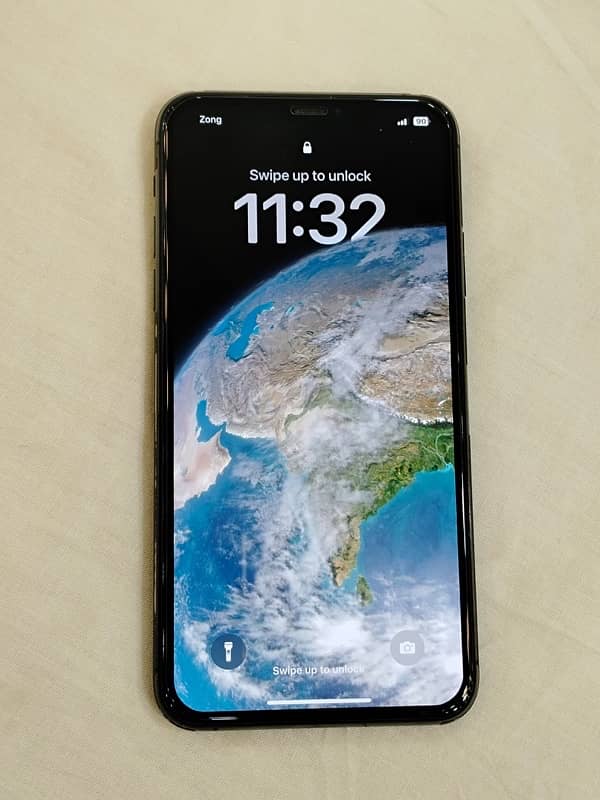 iPhone 11 Pro Max 256Gb Dual sim Pta Approved 7