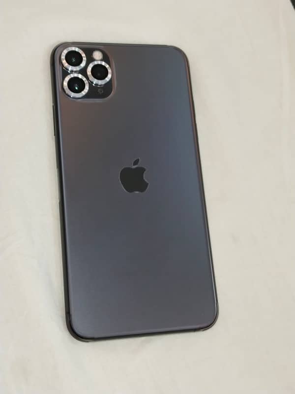 iPhone 11 Pro Max 256Gb Dual sim Pta Approved 8