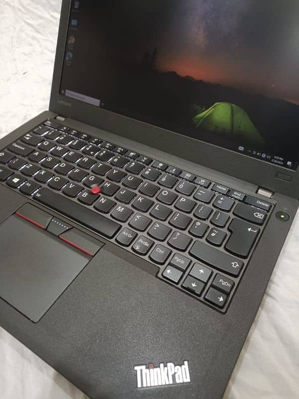 Lenovo ThinkPad Core i5-6th Gen SSD 180GB RAM 8GB DDR4 NEw Conditions 3