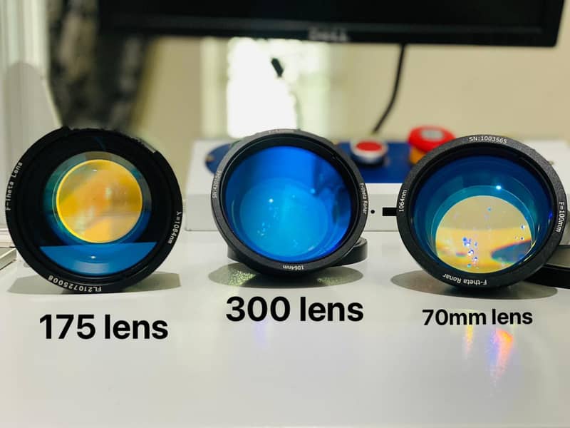 Fiber Laser Marking Machine With 3 Lens 8