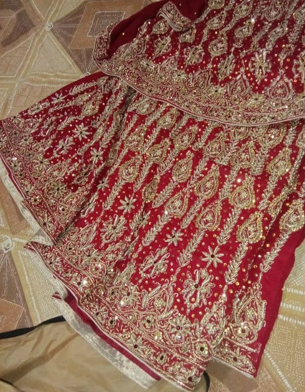 bridal lehnga 0