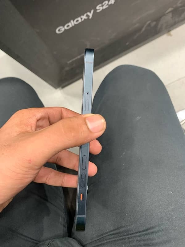 iphone 14 plus condition 10/10 4