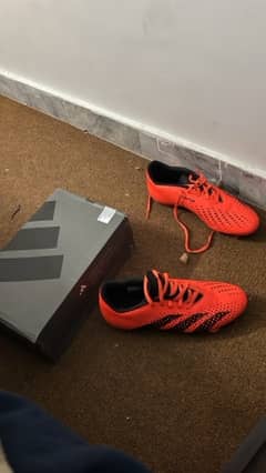 Adidas predator accuracy . 4 (Football shoes)