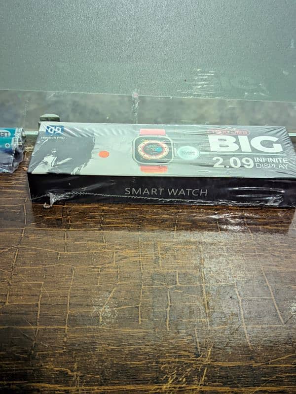 smart watches new at best prices Rs 5000    Rs 4000 Rs 3800 Rs 3000 3