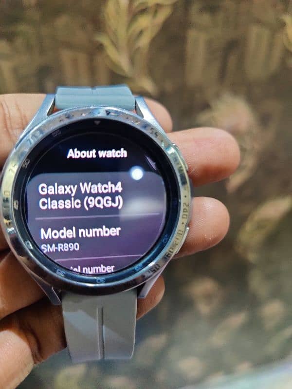 Samsung Galaxy watch classic 4 2