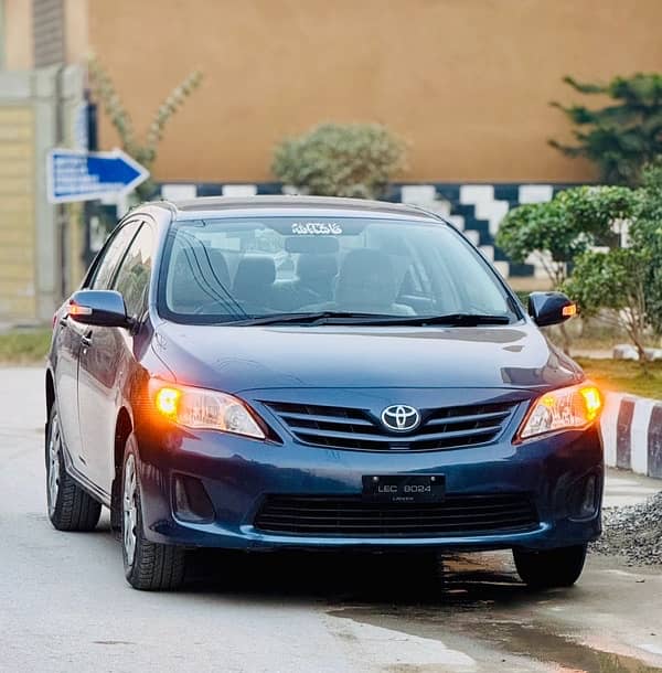 Toyota Corolla GLI 2013 0