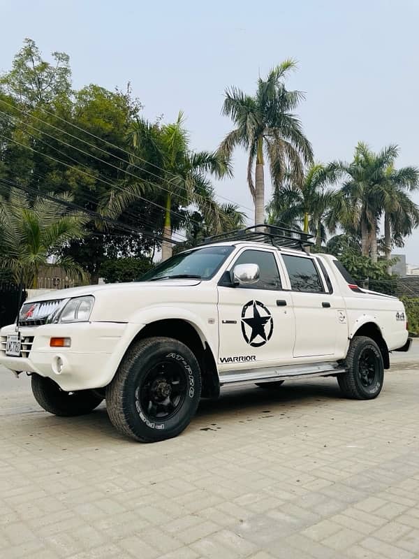 Mitsubishi L200 double cabin 4x4 (Daala) 2