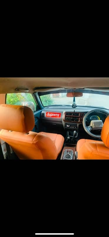 Mitsubishi L200 double cabin 4x4 (Daala) 10