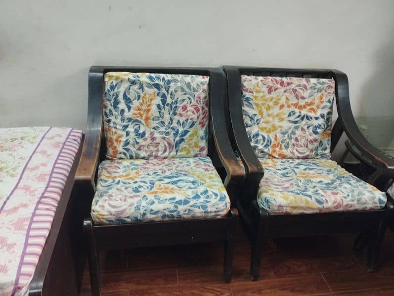 original Burma trek sofa set urgent sale 1