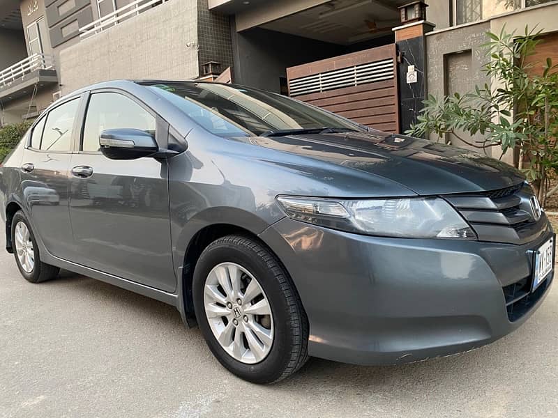 Honda City Aspire 1.3 2012 neat and clean 4