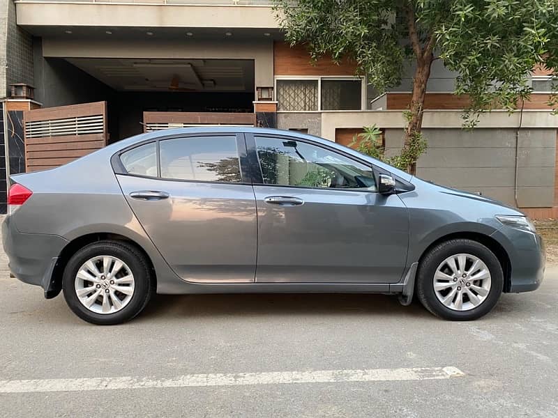 Honda City Aspire 1.3 2012 neat and clean 5