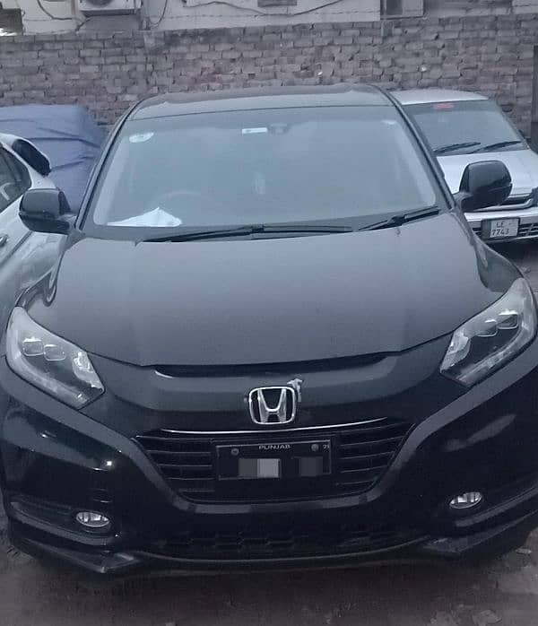 Honda Vezel X Hybrid 2015 Model/2020 Import 1