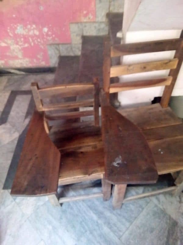 school chair n table 0