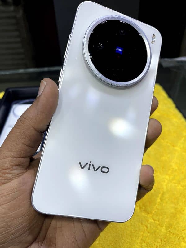 VIVO X200 PRO MINI 2