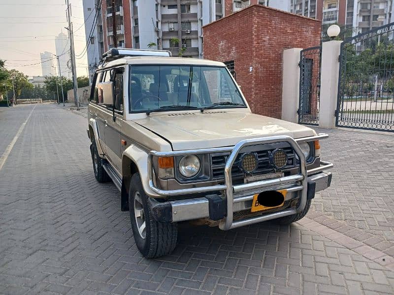 Mitsubishi Pajero V6 3.0 5