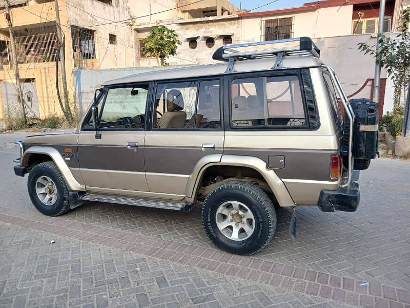 Mitsubishi Pajero V6 3.0 6